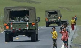 网友爆料军车视频大全,震撼军车视频大全，展现我国国防力量